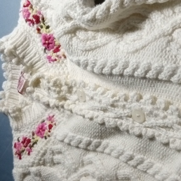 Like New, Baby Gap 3-6 Months Cable Knit Sweater Footed Onesie Coverall - Picture 6 of 13